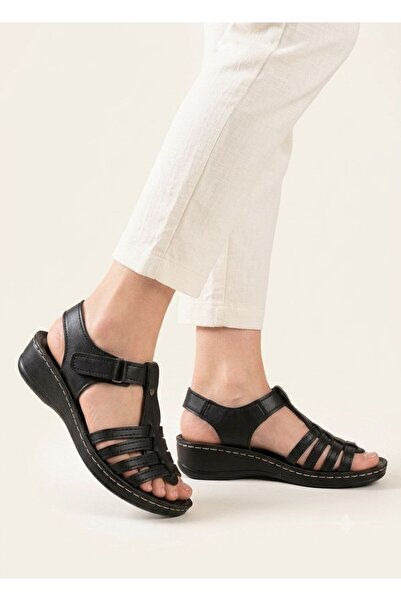 Gönbeler Women's Black Comfortable Anatomical Comfort Sole Velcro Daily Sandals
