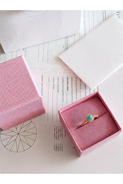 Glamour Galore Luxury Ring with Accessories