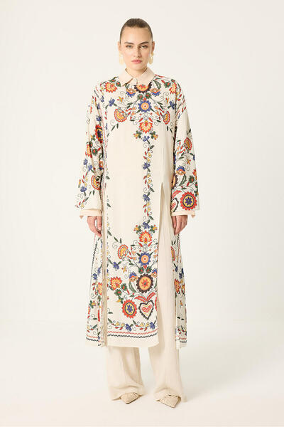 Touché Privé Front Slit Patterned Tunic