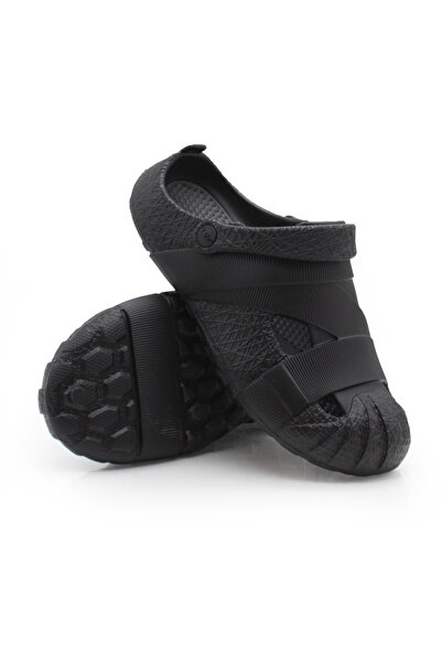Coqui Youth Sandals