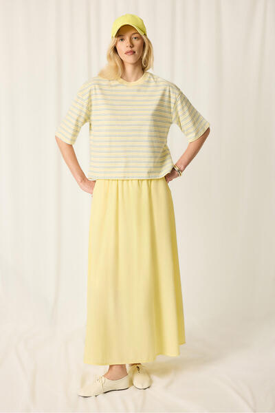 Touché Privé Long Skirt with Elastic Waist Pockets