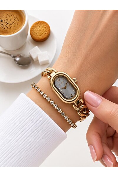 Dice Kayek Oval Mini Vintage Case Women's Wristwatch Steel Band 5 Atm Water R...