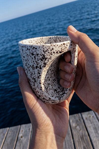 nurdan's Kupa Bardak | El Yapımı Seramik Ergonomik Tutmalı Kupa | Krem-Kahver...