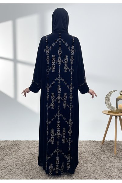 Nukhbaa Luxurious velvet abaya-845