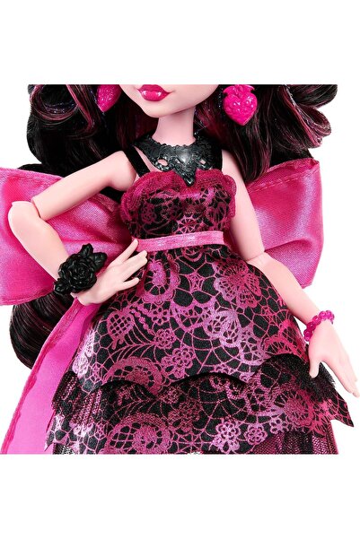 MONSTER HIGH Lalka Upiorny bal Draculaura HNF68