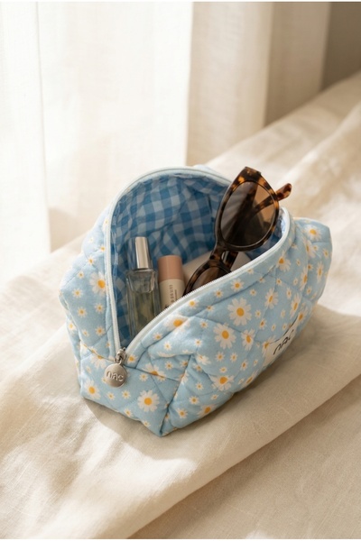 NAC STORE Suede Fabric Daisy Floral Large Volume Travel and Daily Use Makeup Bag