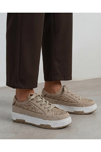 Enes Ayakkabıcılık Women's High Sole Kotnel Stone Detailed Casual Sports Shoes