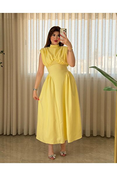 Jood Midi Dress with Defined Waist and High Collar