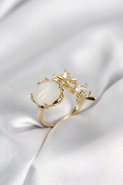 Mega Bazaar Gold Color Polar Star Model Women's Ring