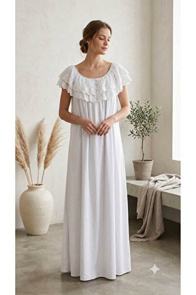 Maison Emarat Night Gown with Lace detailing