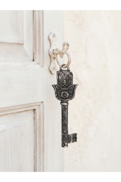 PİRAMİGO Antik Bereket Şans Haneye Koruma Veren Hamsa 17 cm Pik Demir Döküm Dekoratif Duvar Süsü Fatıma Eli