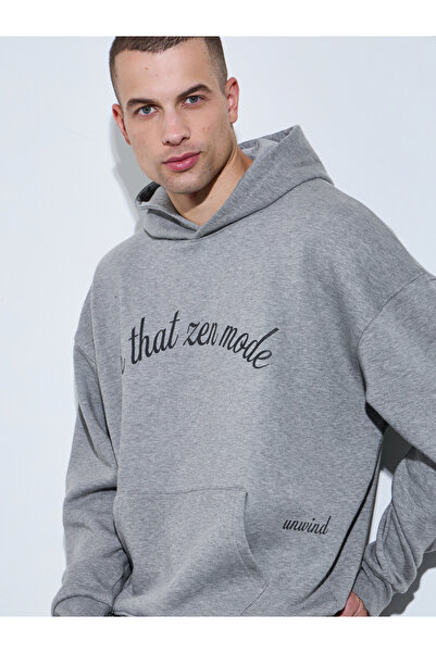Styli Men Grey Oversized Zen Mode Print Fleece Hoodie