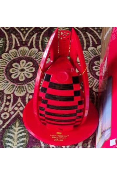 KMES Burj Al Arab Makeup Kit
