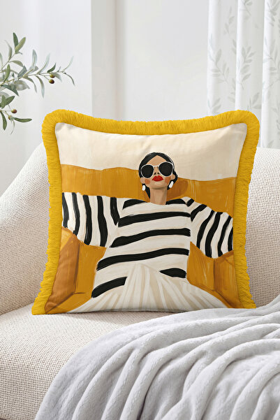 Realhomes Women with Sunglasses and Black and White Striped Blouse Patterned ...