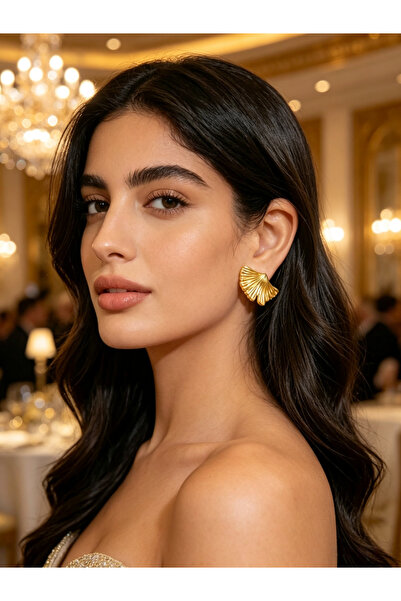 Noon Noora Ginkgo leaf-patterned stainless steel PVD-plated 18K gold earrings...