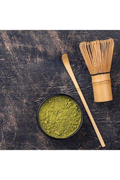 STARSTAR This matcha whisk set includes a handcrafted bamboo matcha whisk and...
