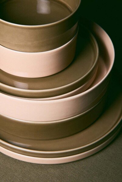 H&M 2-pack stoneware deep plates
