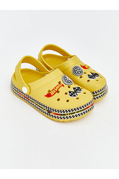 LC Waikiki Lcw Steps Yellow Baby Boy Sandals with Nevavm Difference