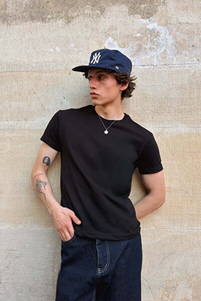 Flaw Wear تي شيرت بيبي فيت بأكمام مطرزة