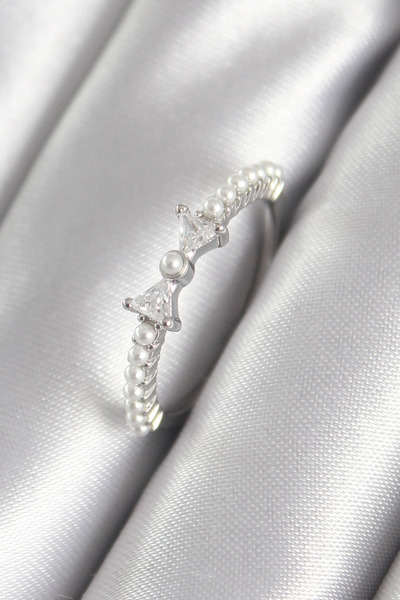 SORA GROUP Brass Silver Color Zircon Stone Ribbon Model Pearl Detail Women's ...
