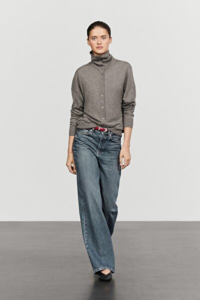 Massimo Dutti Düğme detaylı balıkçı yaka hırka