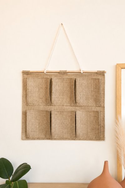 Dathcha Jute 6-Pocket Hanging Wall Organizer 35 X 45 cm – Multi-Purpose Organizer for Inside the Closet, Bathroom, Kitchen, and Home Organization