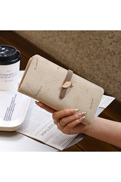 STARSTAR Women's small PU zipper wallet black coin/card sleeve.