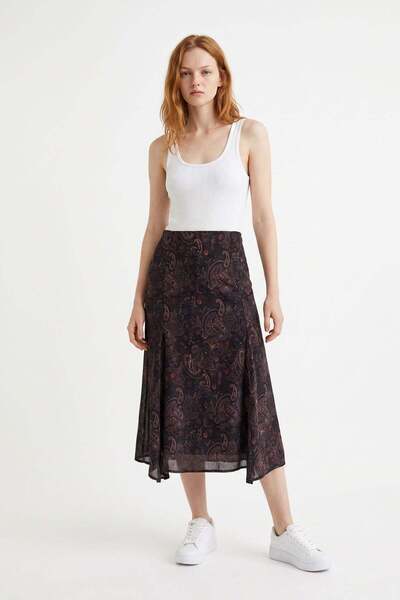 HAKKE Women's Patterned Asymmetrical Cut Chiffon Skirt