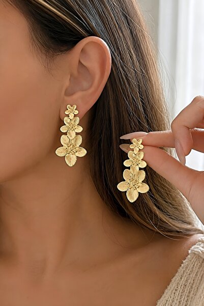 ZARİF ÇİÇEKLİ GOLD KÜPE