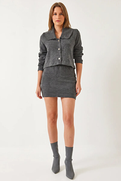 Generic Brand Women's Three-Button Skirted Knitwear Anthracite Set