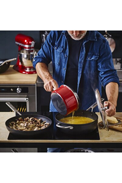 Kitchenaid Tigaie antiaderentă forjată și călită, 30 cm, pentru inducție și gaz