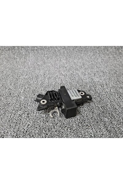 Hella 5DR 009 728-271 regulator de tensiune 12V CITROEN FIAT LANCIA PEUGEOT