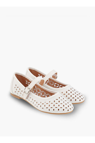 Little Missy Girls Laser Cut Mary Jane Shoes