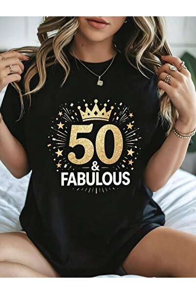 21JNRY Casual Funny Women's T-Shirt 50 And Fabulous Gold Crown Graphic Birthd...
