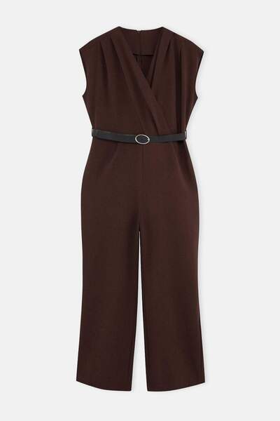 Trendyol Curve Brauner, gewebter Overall mit Gürtel und zweireihigem Kragen i...