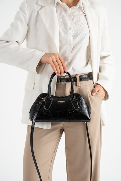 Siraj women's black hand and shoulder bag