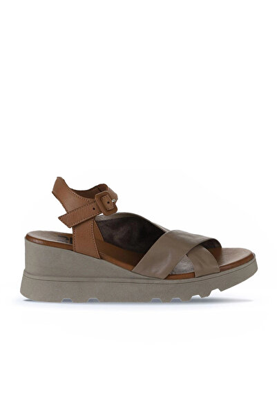 Bueno Shoes Sandale cu toc cu pană pentru femei din piele maro gri 01wy8601