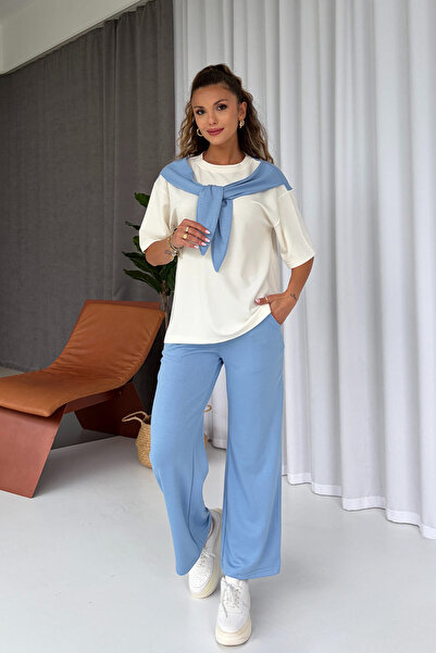 Mine Tan Butik Set de trening cu mâneci scurte și detaliu cu legături la umer...
