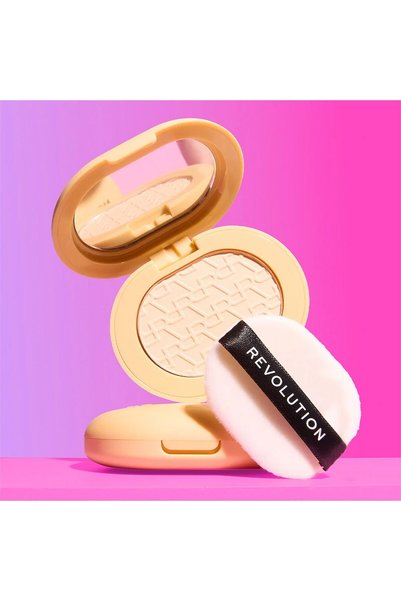 Revolution Pressed Powder Pops Banana Medium