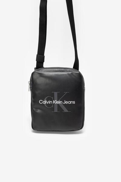 Calvin Klein الكروس
