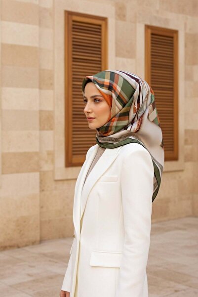 100% Twill Silk Plaid Patterned Khaki - Tan Color 90x90 Scarf Sewing Shape : Hand Sewing