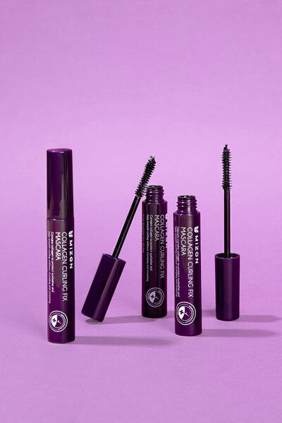 Mizon Black Collagen Curling Fix Collagen Mascara with Curling and Highlighting Effect