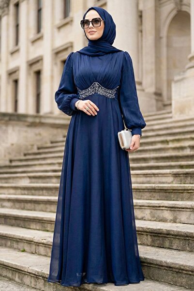 N.S NEVA STYLE فستان سهرة إسلامي باللون الأزرق الداكن مع تفاصيل من الخرز 4876L