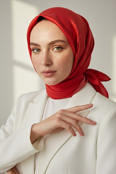 Vissona %100 Twill İpek Düz Kırmızı Renkli Daha Tok Exclusive Serisi 90x90 Eş...