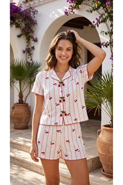 LANA HOMEWEAR KADIN KİRAZ DETAYLI ŞORTLU KISA KOLLU POİNTELLA NEFES ALAN KUMA...