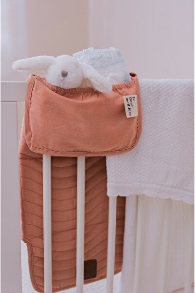La Flore Mellifere Vegan Deri Iç Yüzeyli Keten Karışımlı Clutch Alt Değiştirme Matı Bebek Bakım Çantası