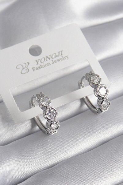 Inure Jewelry Brass Gold Color Zircon Stone Heart Detail Women's Earrings