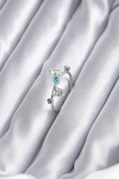 Inure Jewelry خاتم نسائي فضي اللون مرصع بحجر الزركون