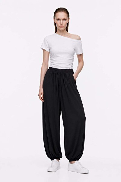 HAKKE Modal Baggy Trousers