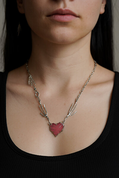 Herşey Nota Gothic Necklace with Skeleton Hand Figure and Pink Heart – Unisex...